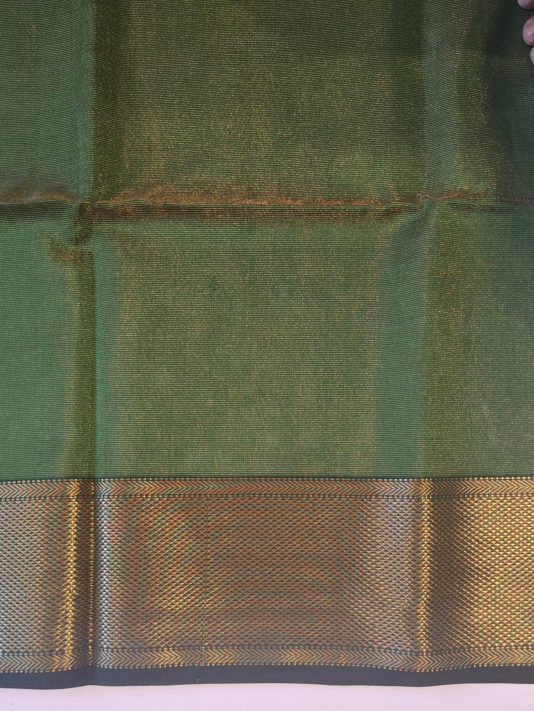 Maheshwari Handloom Silk-Cotton Saree – Forest Green