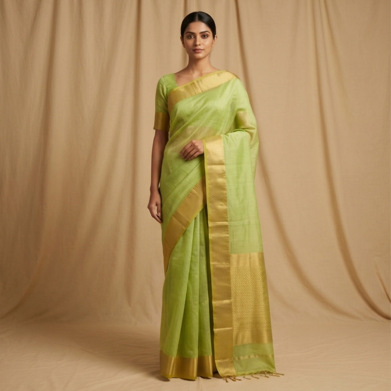 Maheshwari Handloom Silk-Cotton Saree – Forest Green