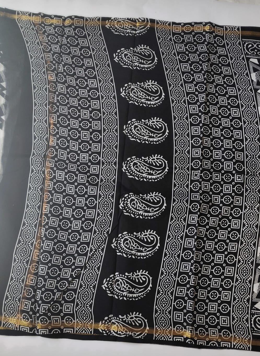 Chanderi Printed Saree – Midnight Black Triangle Print