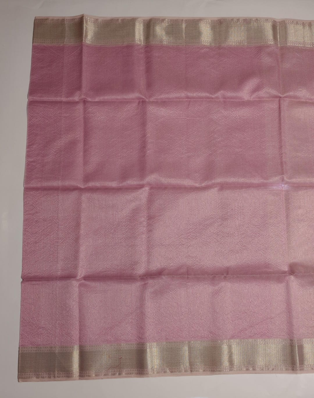 Maheshwari Handloom Silk-Cotton Saree – Vibrant Pink