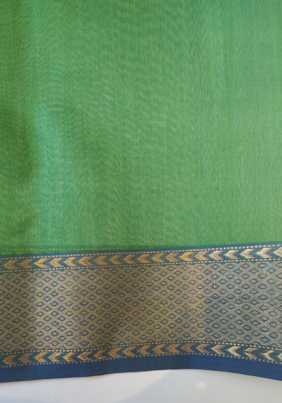 Maheshwari Handloom Silk-Cotton Saree – Forest Green