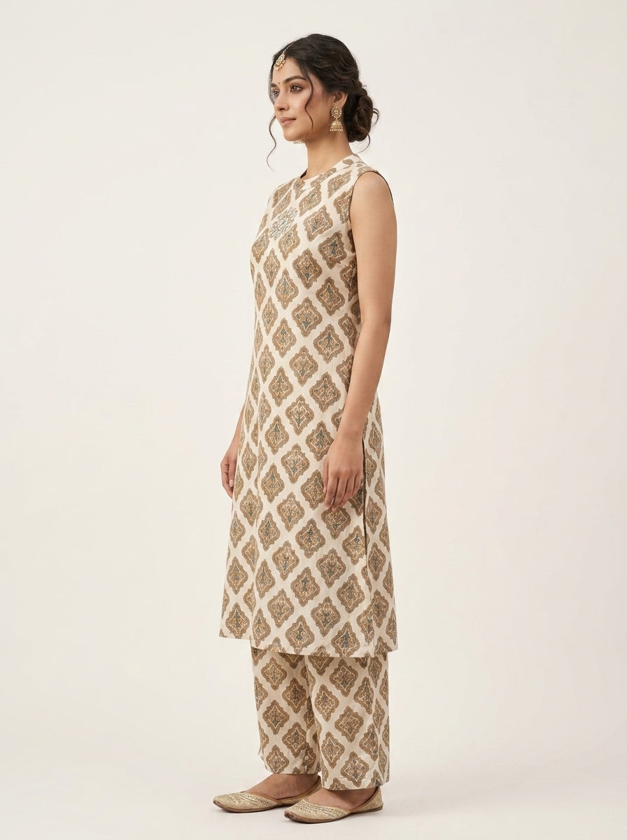 Naarangi Crafts Off White Ethnic Motif Cotton Co-Ord Set
