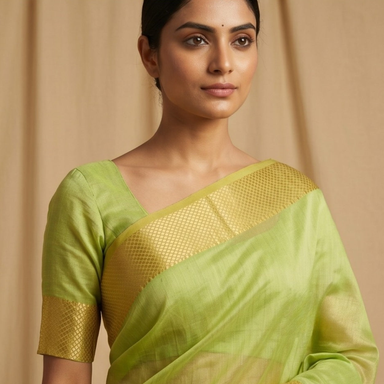 Maheshwari Handloom Silk-Cotton Saree – Forest Green